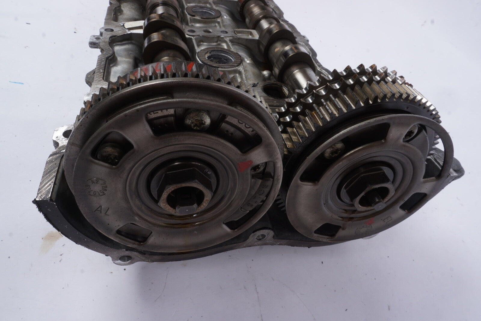 2008-2011 MERCEDES C350 E350 3.5L V6 M272 ENGINE LEFT HEAD CAMSHAFT INT. EXT.