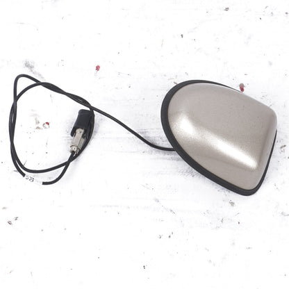03-12 Mercedes R230 SL550 SL500 Navigator GPS Trunk Antenna Oem