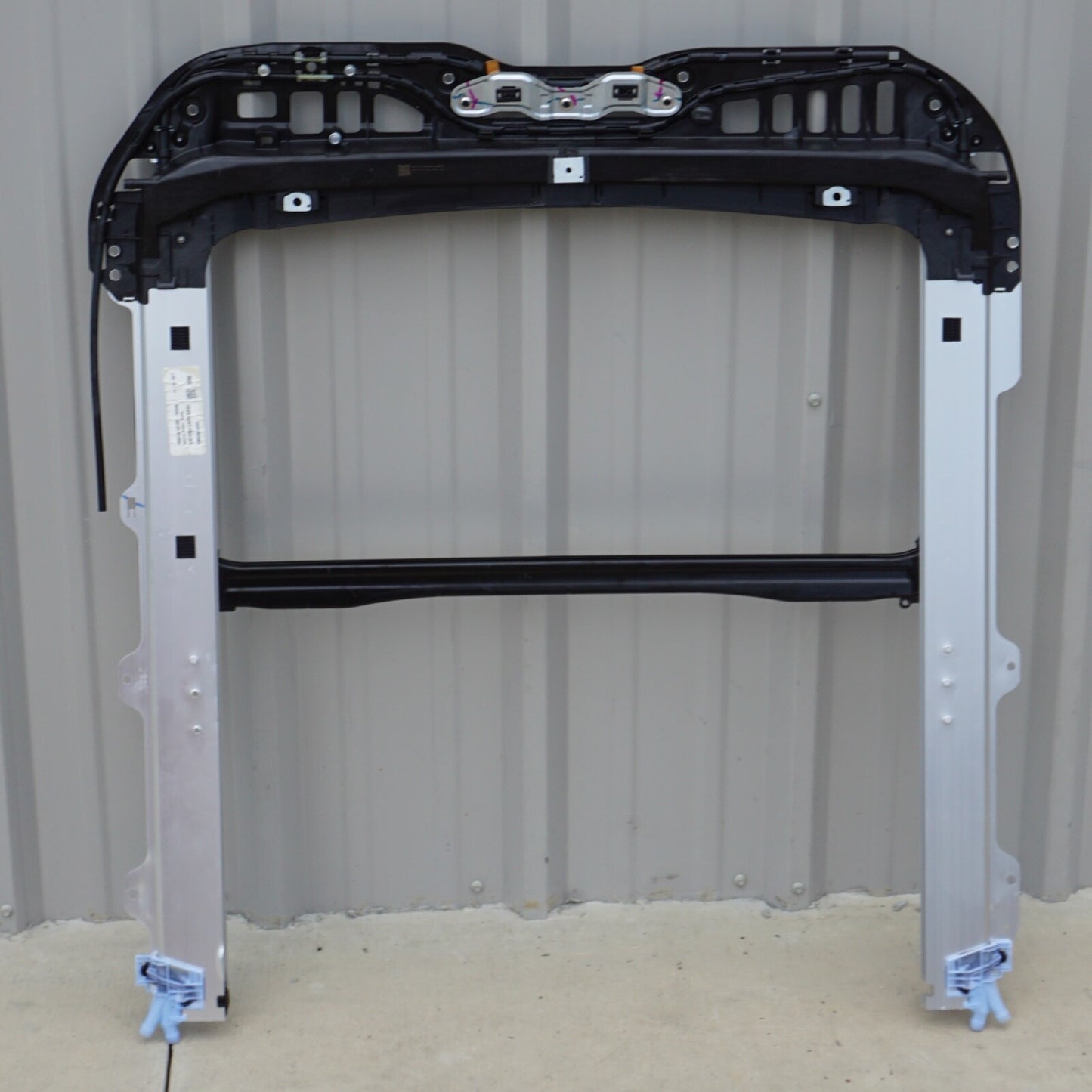 2018 - 2024 HONDA ODYSSEY SUNROOF TRACK FRAME