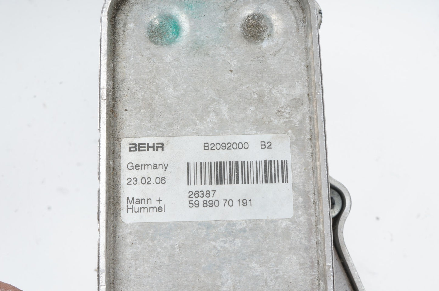 07-11 Mercedes S550 W221 ENGINE OIL FILTER HOUSING OEM