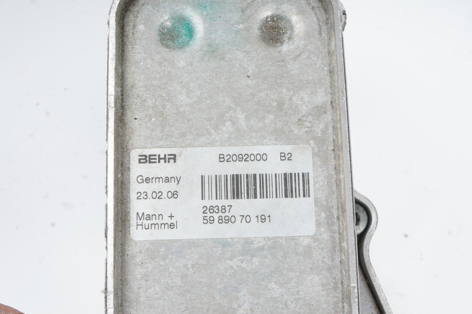 07-11 Mercedes S550 W221 ENGINE OIL FILTER HOUSING OEM
