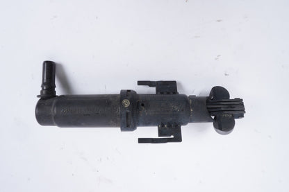 2009 - 2015 BMW F01 F02 740i 750i Front Left Right Headlight Washer Sprayer