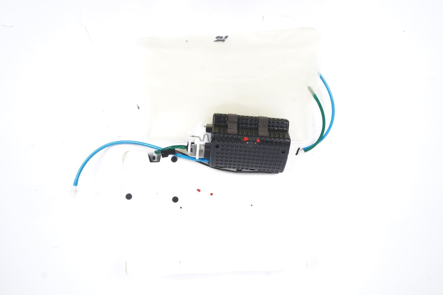 09 -2012 BMW 750 I F01 F02  FRONT LEFT OR RIGHT SEAT LUMBAR SUPPORT PUMP 9122586