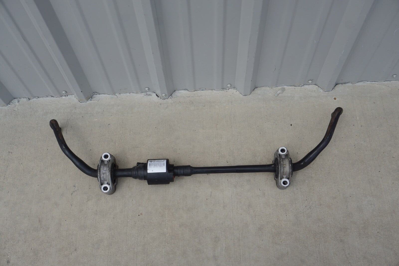 2009-2015 BMW F01 F02 F06 AWD Front Stabilizer Active Sway Bar OEM 6781424