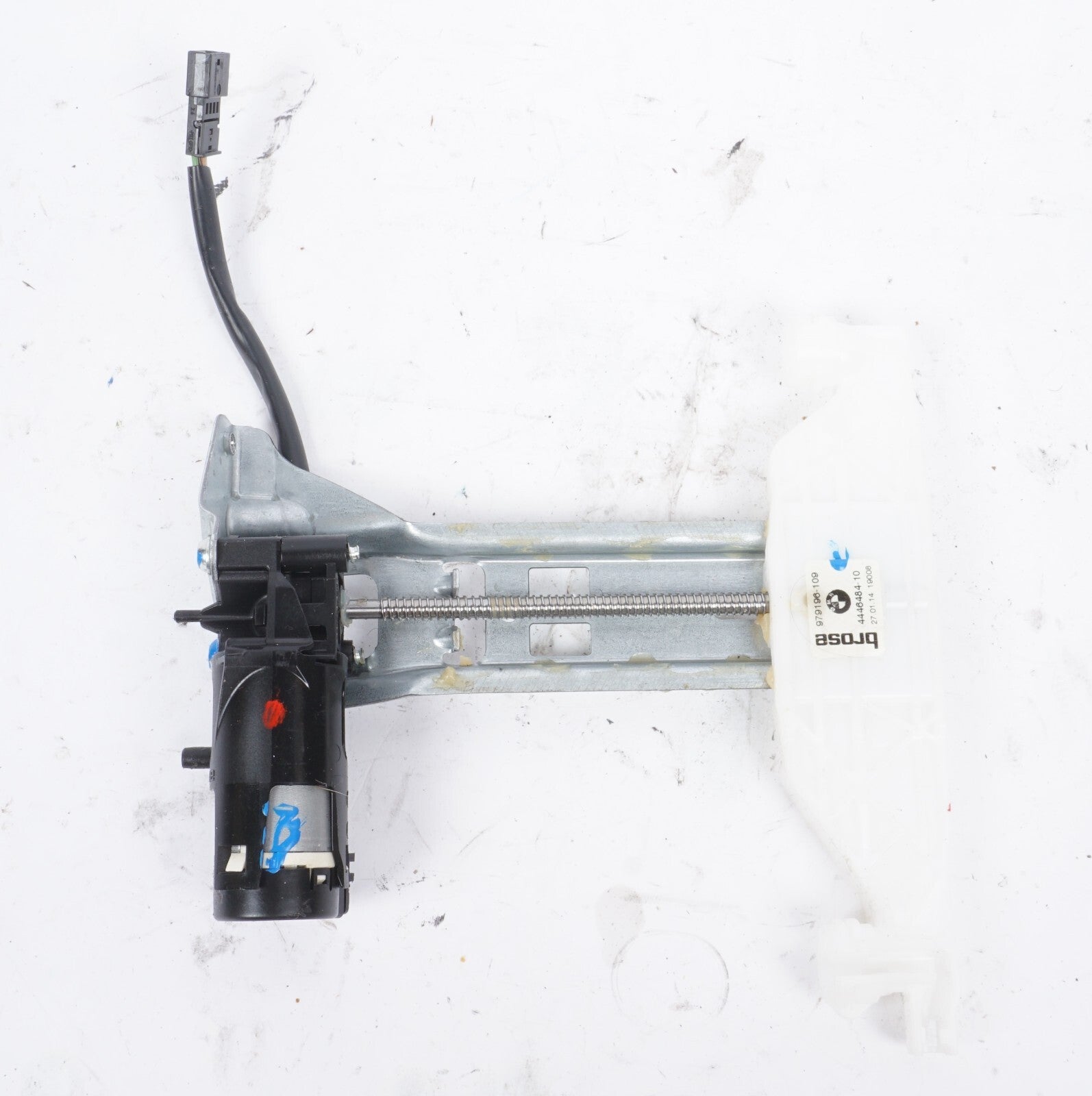 13-18 BMW 650i 640i Front Left Driver Seat Headrest Motor OEM