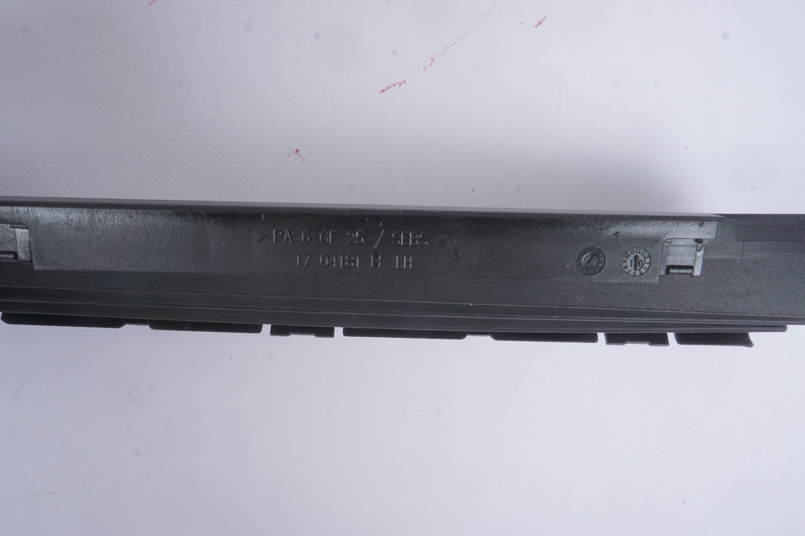 06-11 Mercedes ML350 ML500 Sunroof Seal Trim Left & Right OEM
