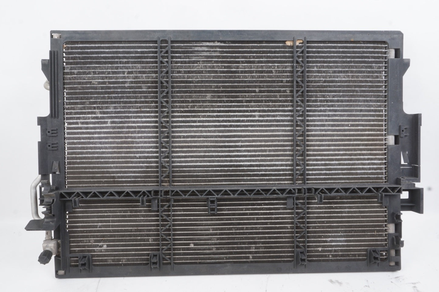 2007 - 2013 Mercedes W221 S550 CL550 CL63 AC A/C Air Conditioning Condenser OEM
