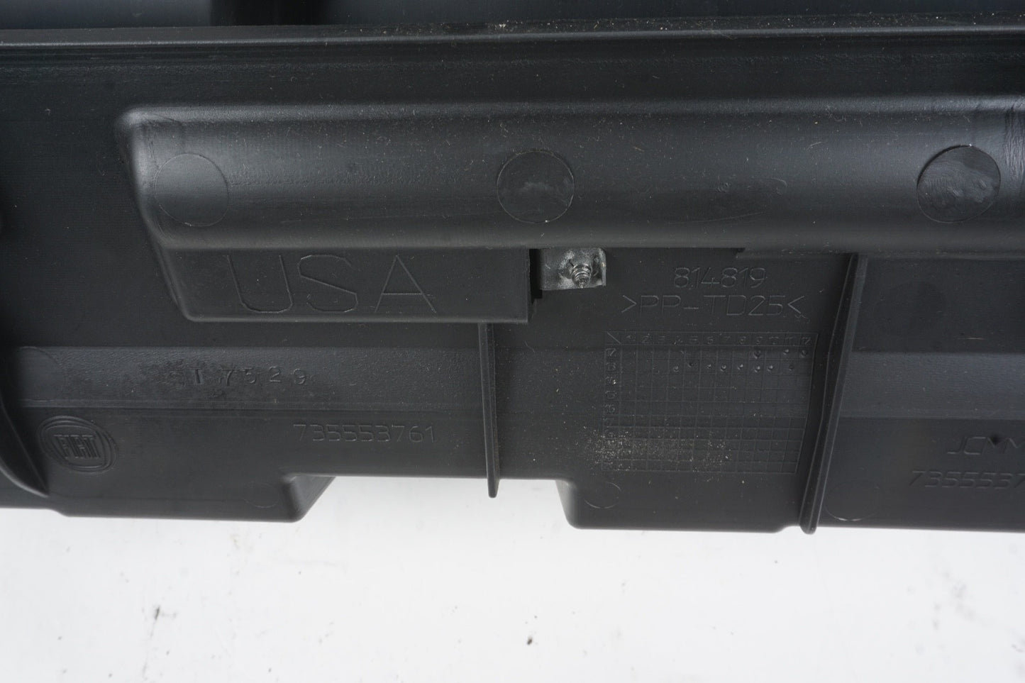 2014 - 2020 FIAT 500L FRONT RIGHT DASH GLOVE BOX STORAGE OEM 735553761  BLACK