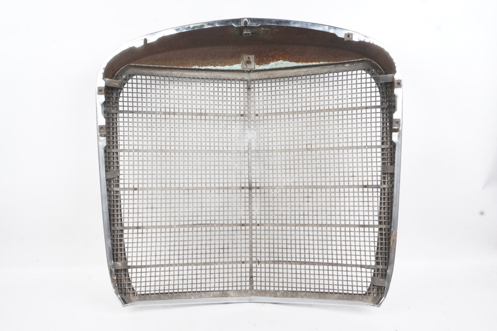  MERCEDES BENZ W110 W111 250 230 SEDAN FRONT RADIATOR HOOD GRILL GRILLE OEM