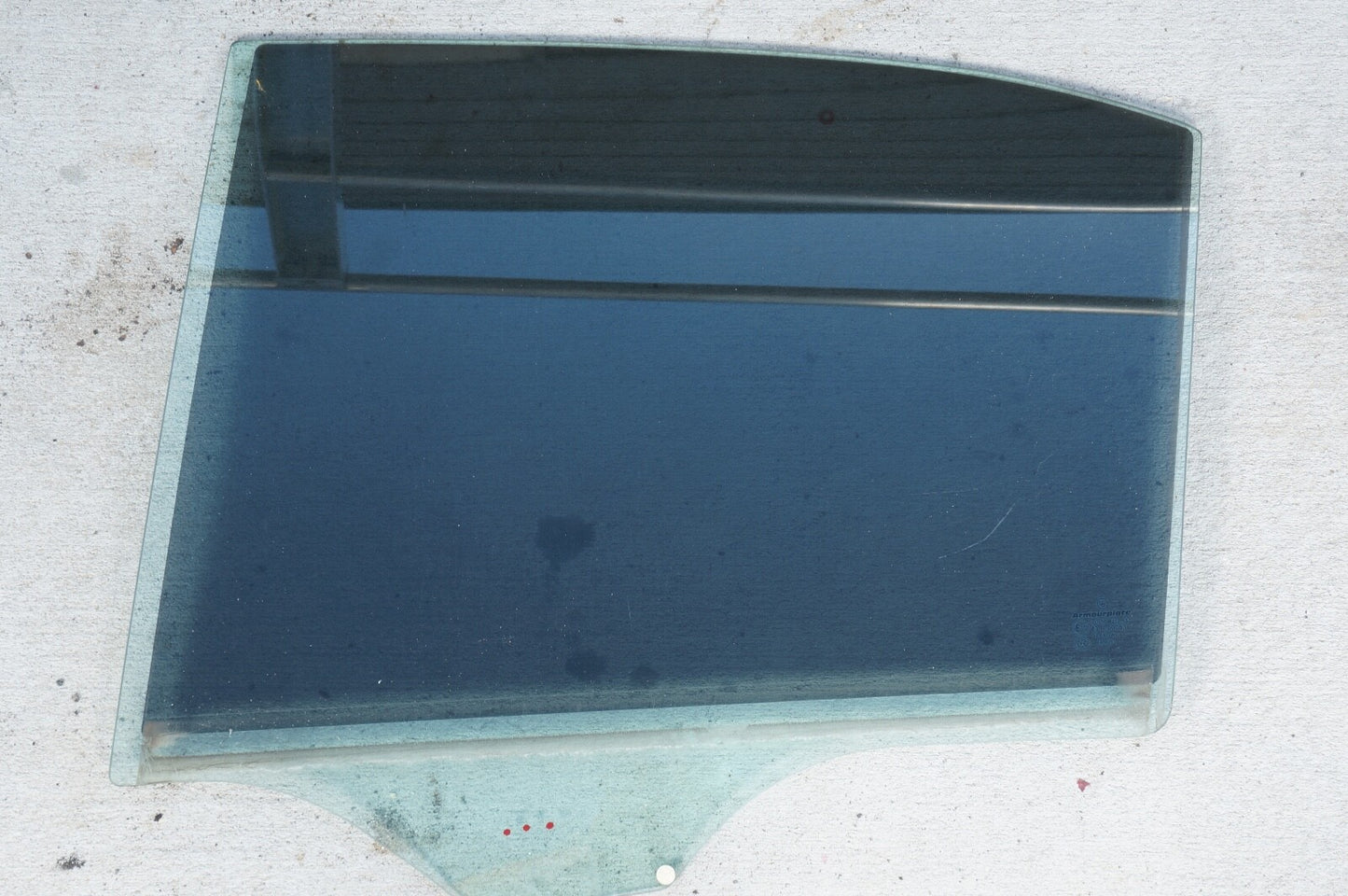08-14 Mercedes W204 C250 C300 C350 C63 AMG Driver-Side Rear LEFT Window Glass