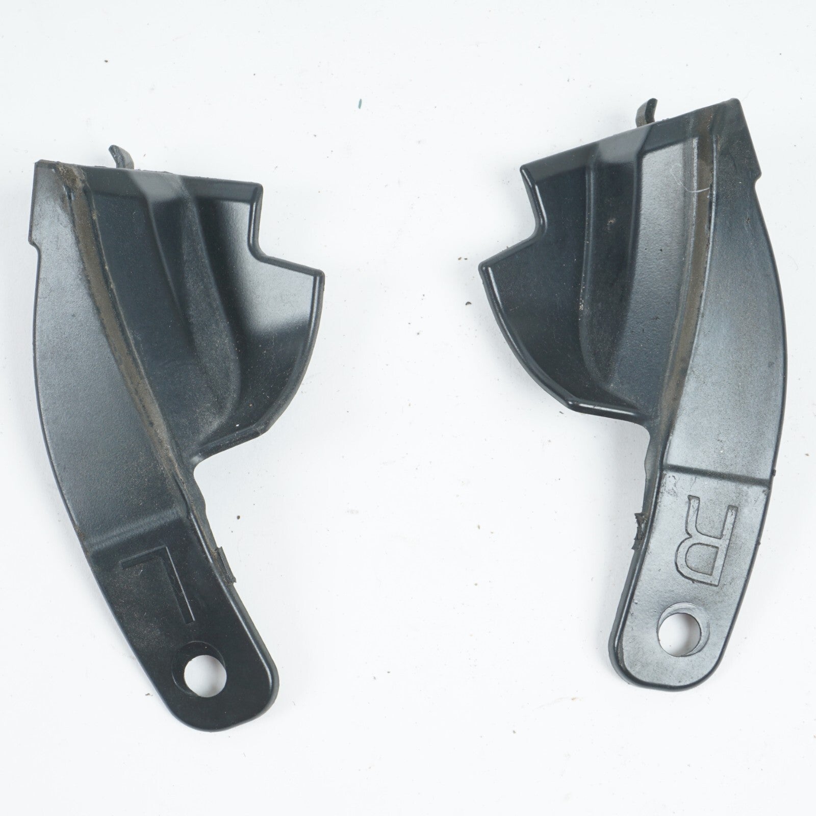 2017-2020 CHRYSLER PACIFICA REAR SLIDING DOOR TRACK COVER LEFT & RIGHT OEM