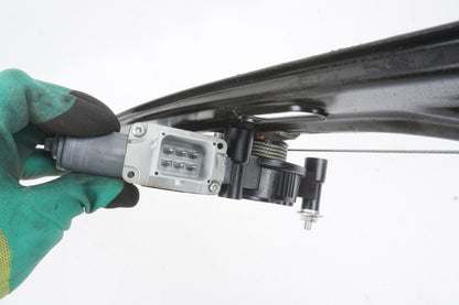 2014 - 2019 FIAT 500L FRONT RIGHT PASSENGER SIDE DOOR WINDOW REGULATOR & MOTOR