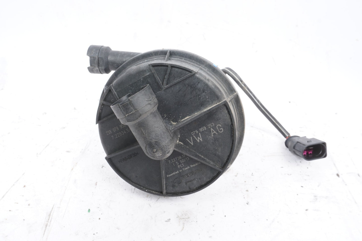 2012 - 2017 Audi A7 Secondary Air Injection Pump 079959231A OEM
