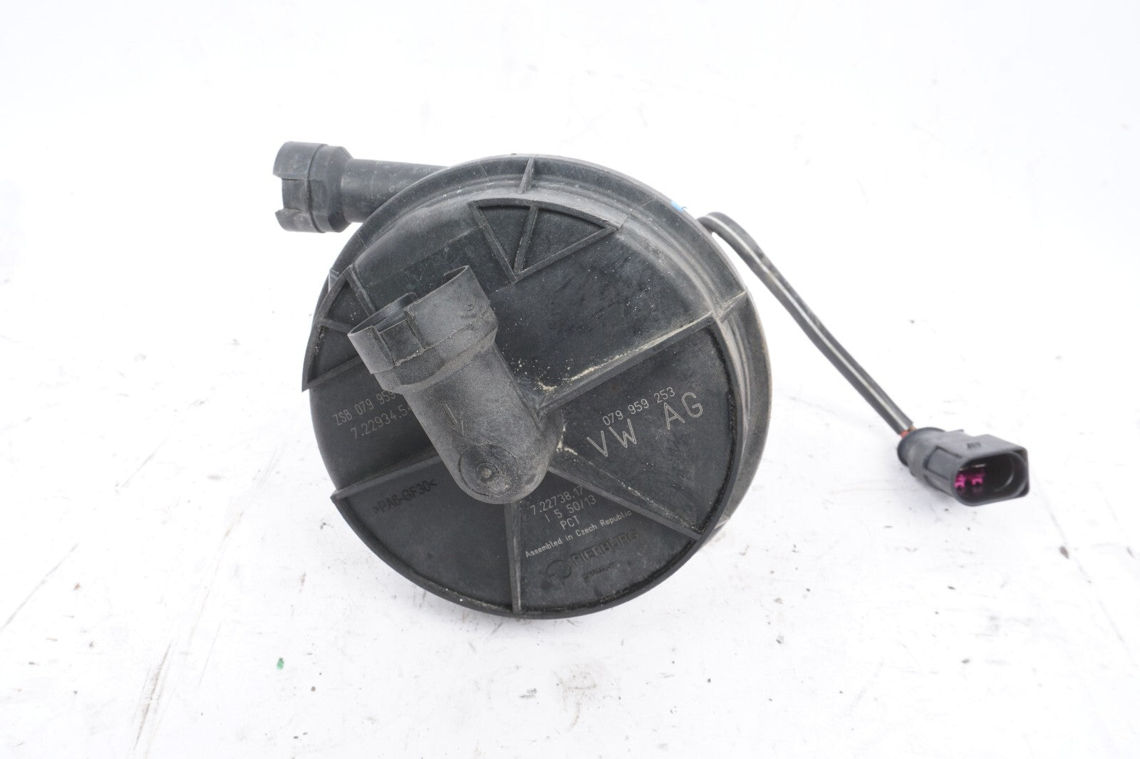 2012 - 2017 Audi A7 Secondary Air Injection Pump 079959231A OEM