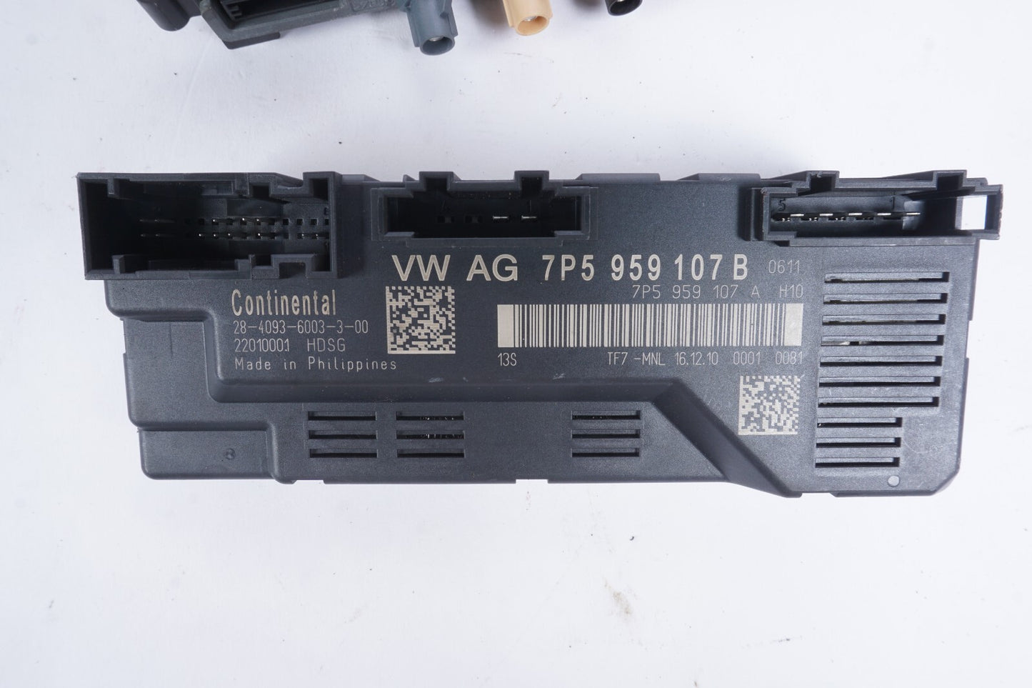 11-14 Porsche Cayenne 958 Rear Trunk Lid Liftgate Control Module Unit OEM