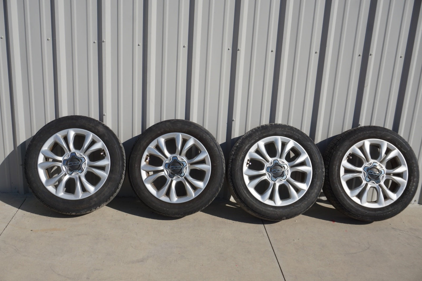 2016 - 2018 Fiat 500 Rim Rims Wheel Wheels OEM Aluminum 17x7 SET