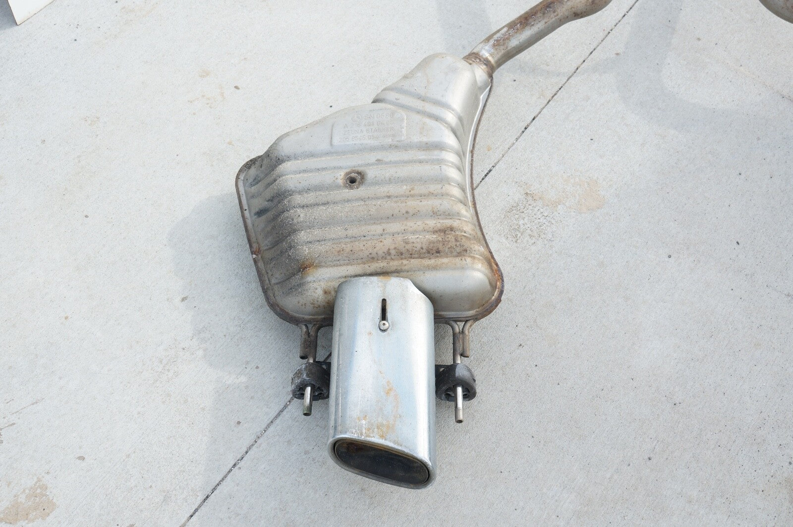 07-10 Mercedes W216 CL550 Left & Right Exhaust Muffler Mufflers Tips OEM