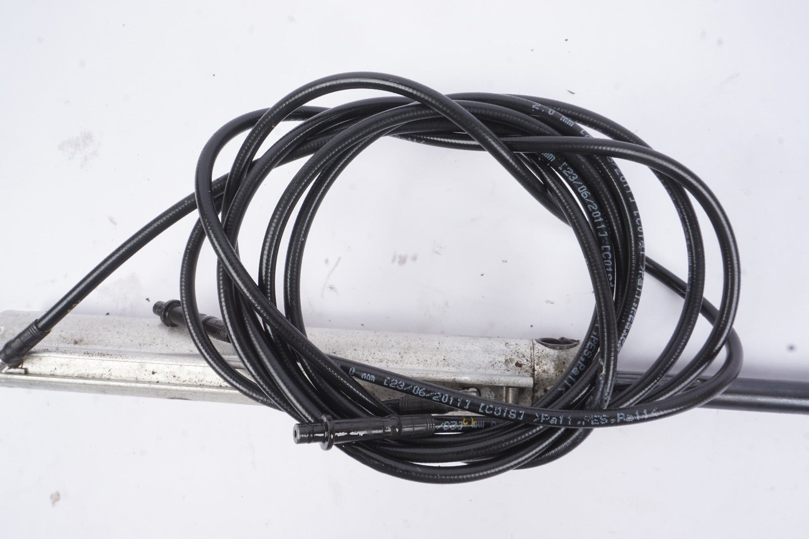 2006 - 2013 VOLVO C70 CONVERTIBLE ROOF TOP HYDRAULIC  SHOCK LINE 11, 12 OEM