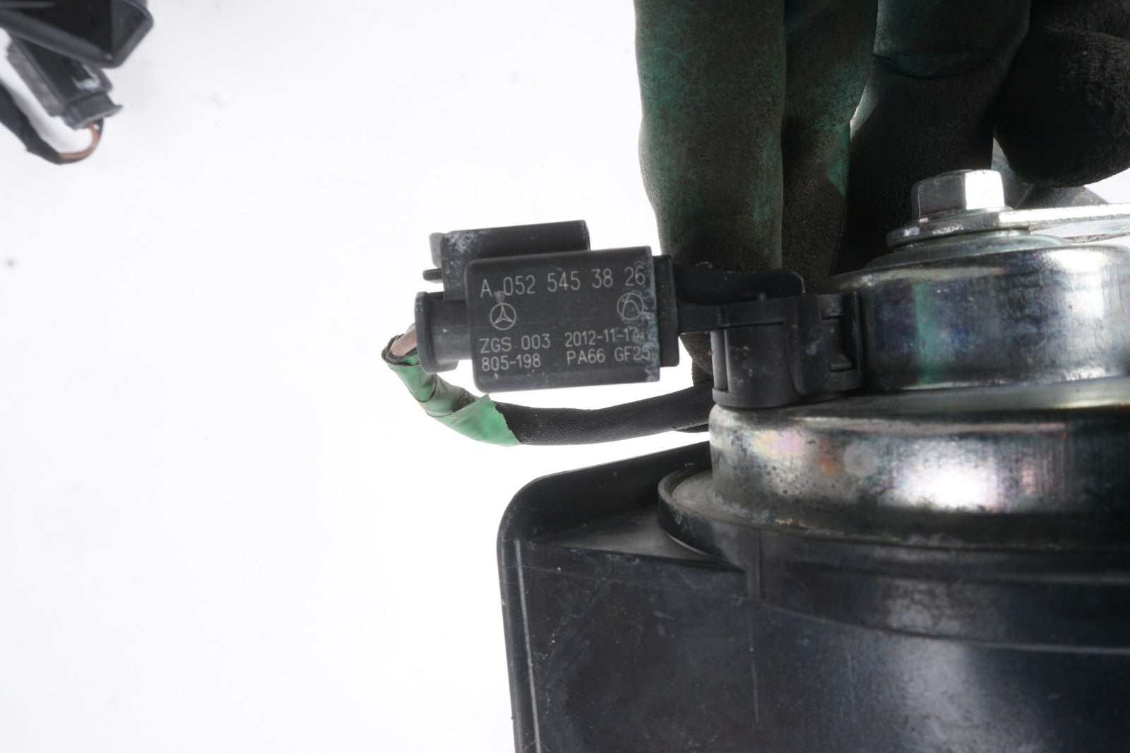 11-17 Mercedes W207 E350 E550 Horn Signal High & Low  OEM