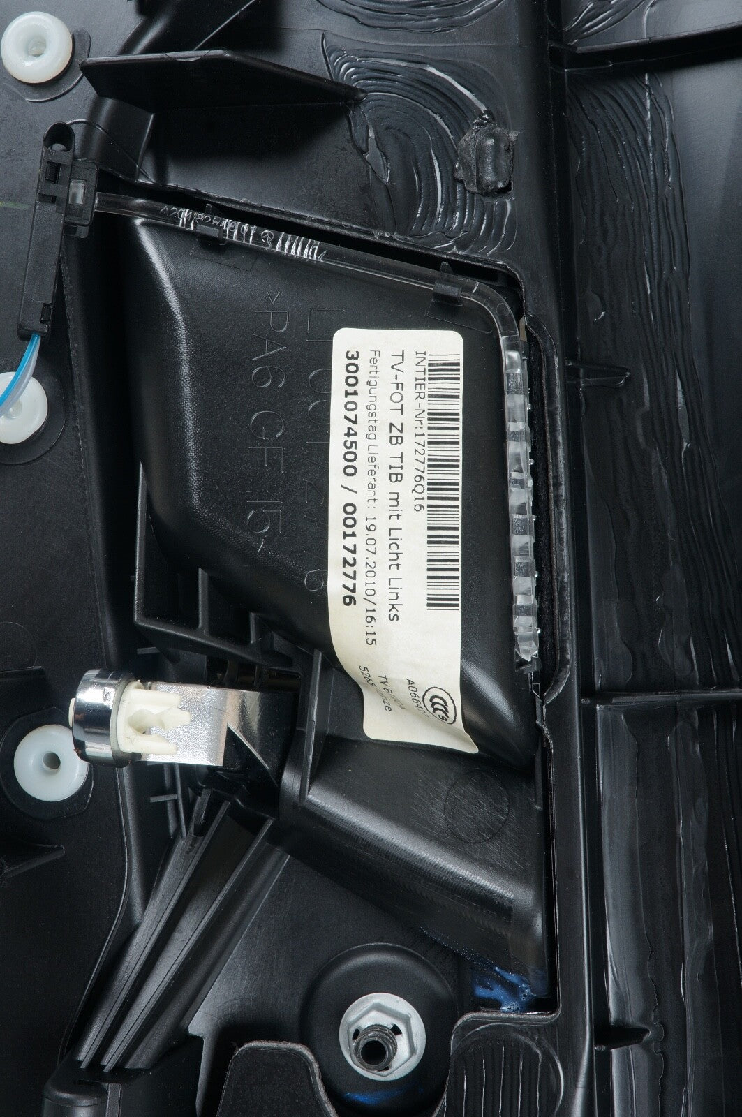 2010-2014 Mercedes C300 W204 Rear LEFT Interior Door Panel OEM