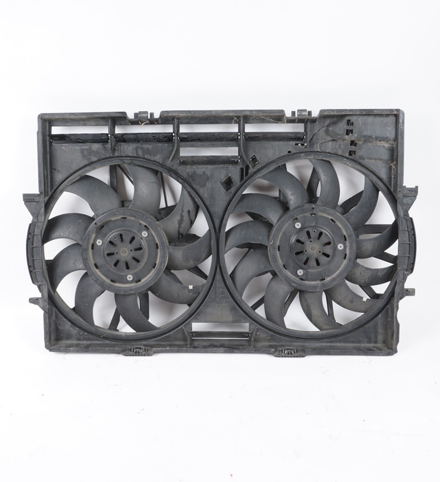 11-17 AUDI A8L A8 3.0L ENGINE COOLING FAN MOTOR W/ SHROUD OEM