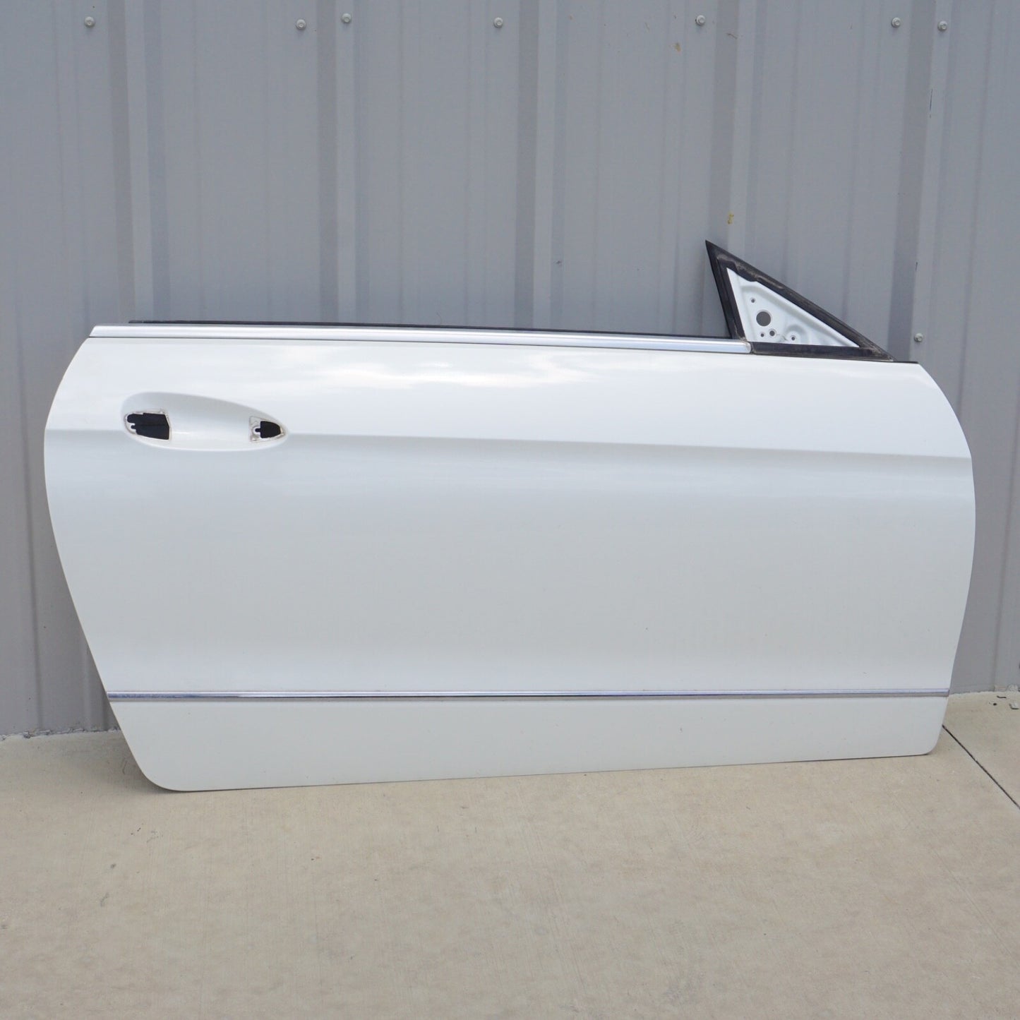 11-17 Mercedes W207 E550 E350 Convertible Right Passenger Side Door Shell OEM