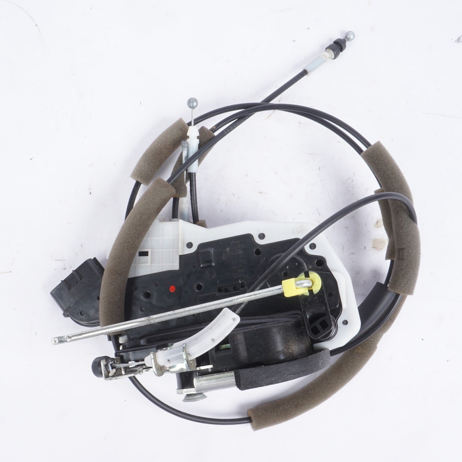 2016-2019 NISSAN TITAN XD FRONT LEFT ACTUATOR DOOR LOCK LATCH OEM