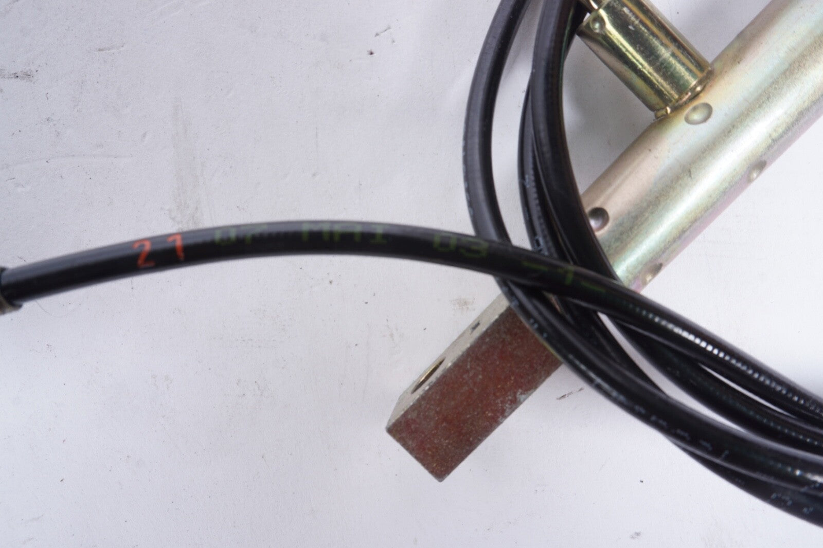 2003-2008 MERCEDES SL500 CONVERTIBLE ROOF HYDRAULIC CYLINDER SHOCK LINE 21