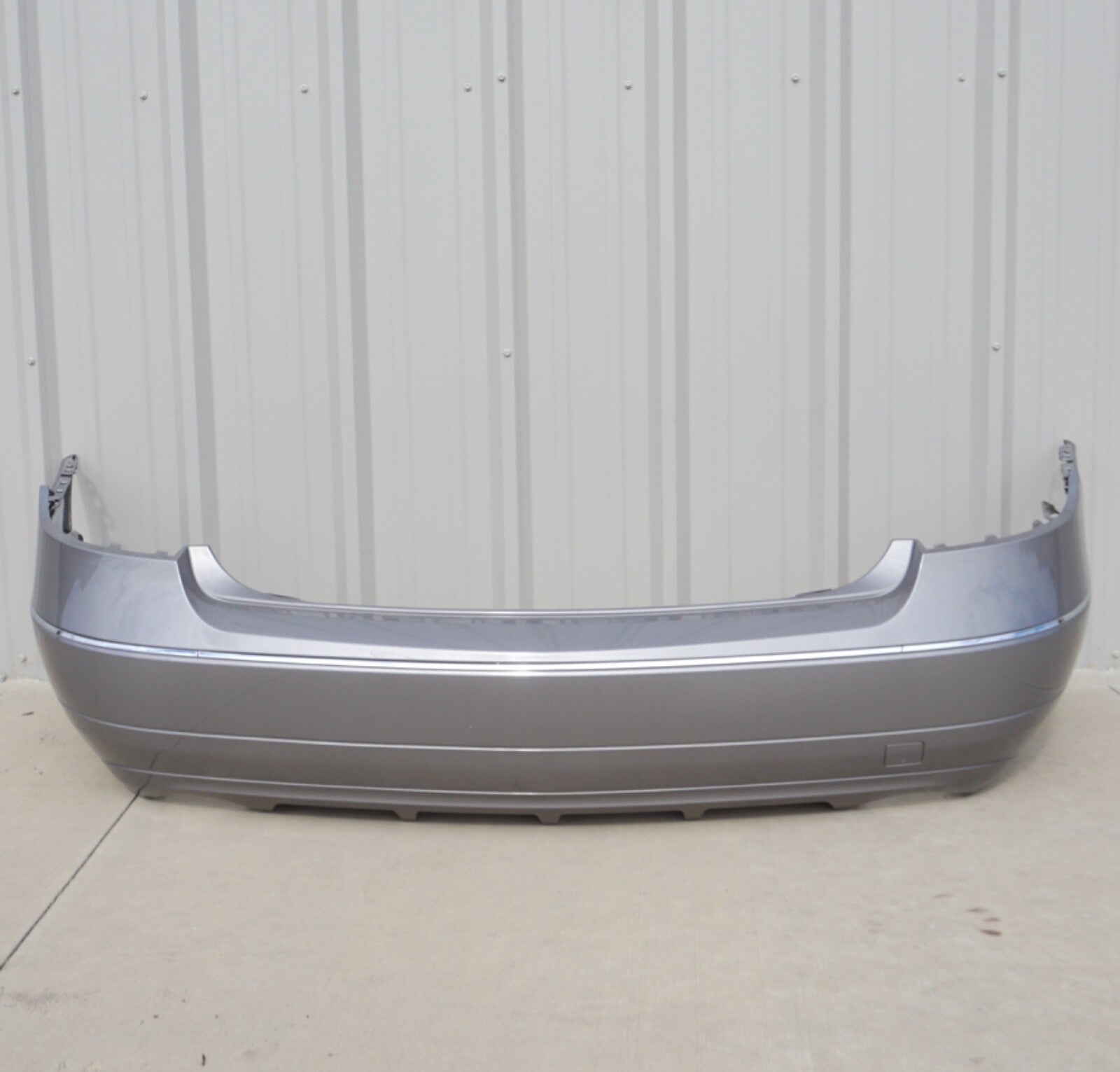 2010 2011 2012 2013 MERCEDES E350 CONVERTIBLE  COUPE REAR BUMPER COVER OEM