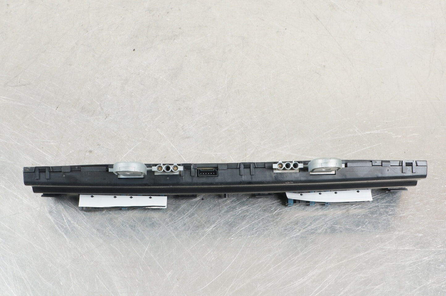 07-13 Mercedes W221 S550 S63 AMG Rear Roof Antenna Amplifier Amp 2218704789 OEM