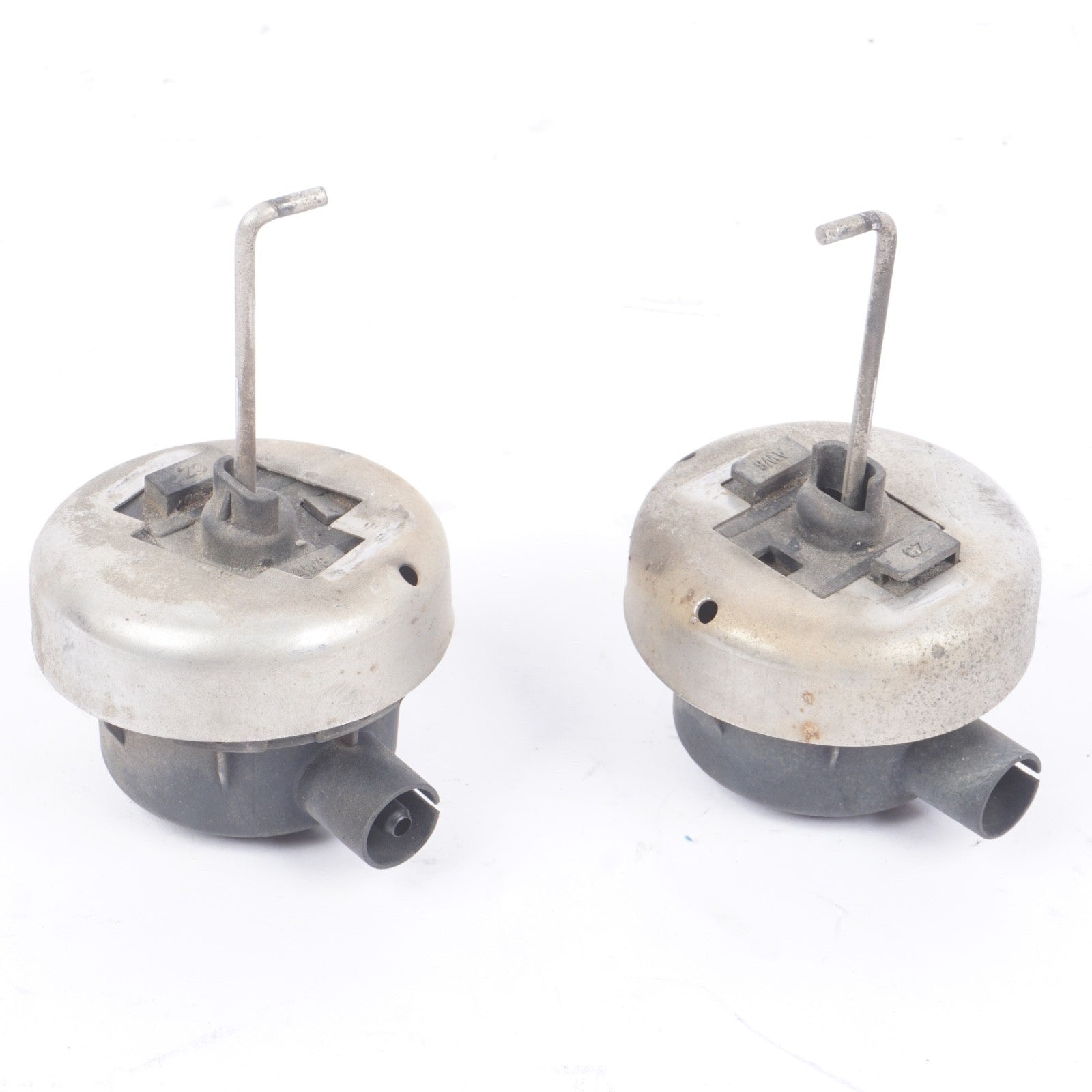 2010 - 2013 Mercedes W221 S550 EXHAUST PIPE VACUUM VALVE - PAIR