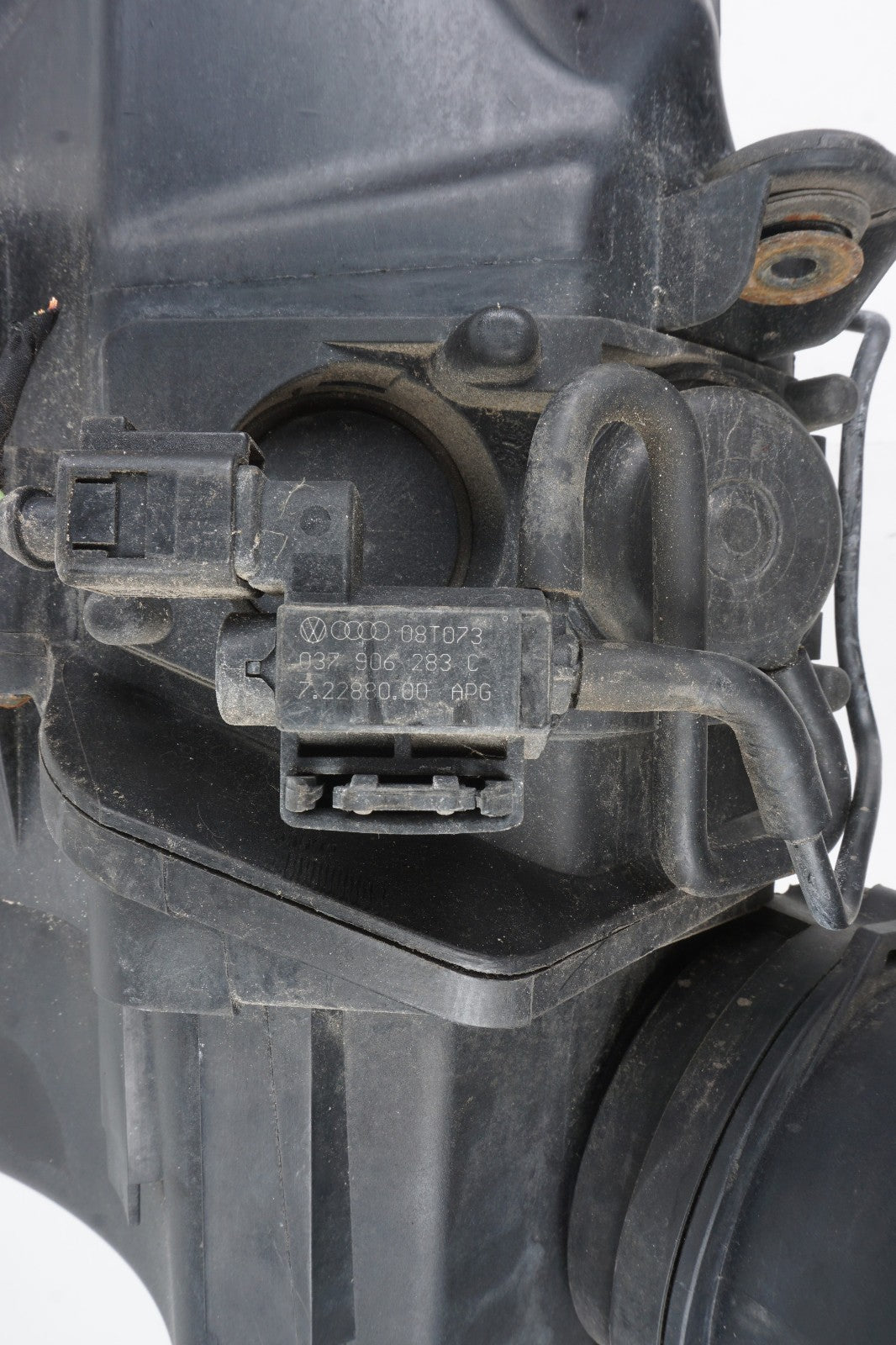 2007 - 2010 Audi A8 A8L 4.2L AIR INTAKE CLEANER BOX HOUSING OEM