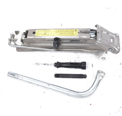 2005-2011 AUDI A6 QUATTRO JACK W Housing 4F0011215B OEM