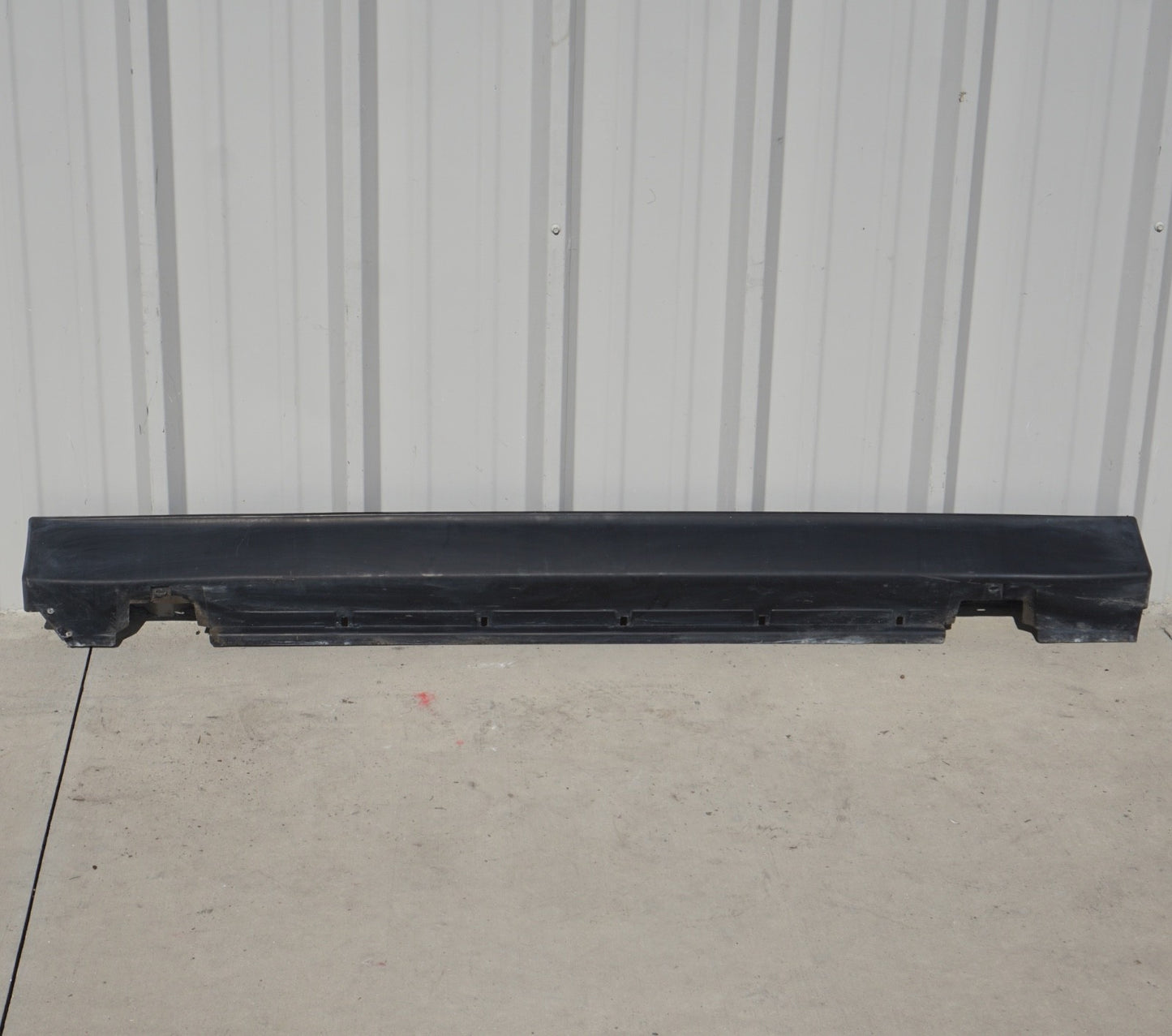 1987 - 1993 Cadillac Allante Right Passenger Side Rocker Panel Skirt Molding OEM
