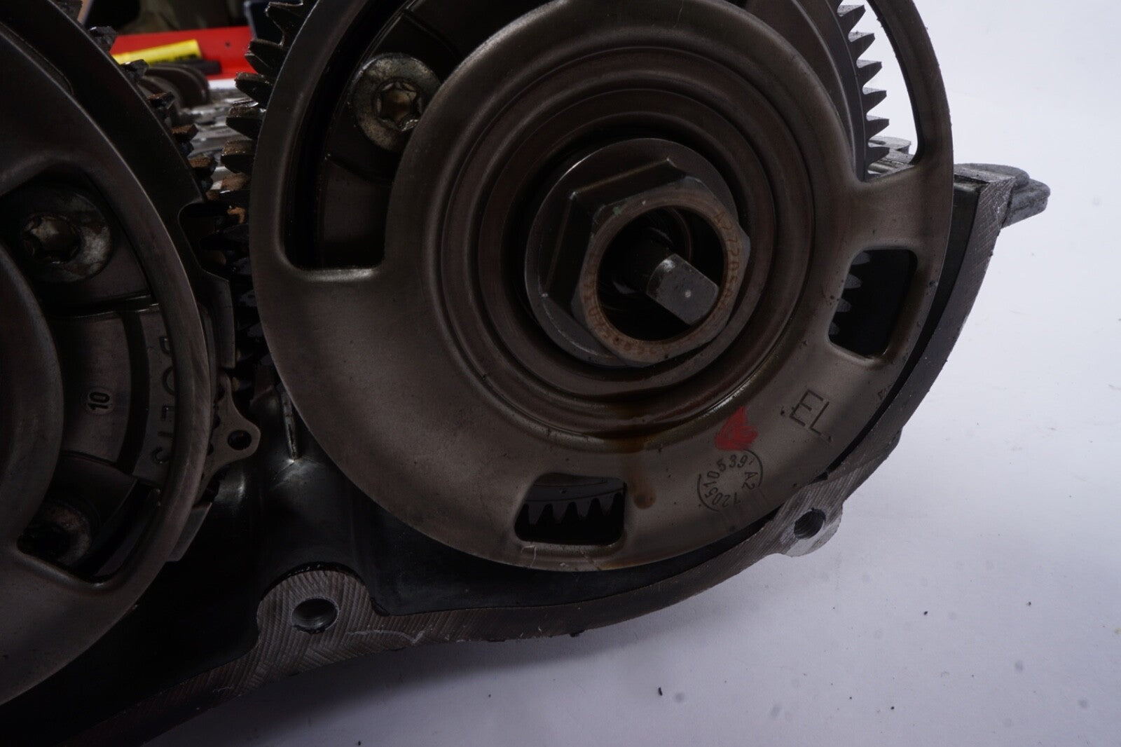 2008-2011 MERCEDES C350 E350 3.5L V6 M272 ENGINE LEFT HEAD CAMSHAFT INT. EXT.