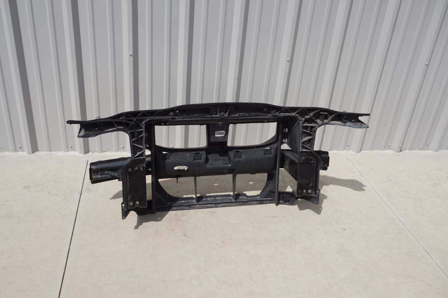 07-13 BMW E92 E93 CONVERTIBLE Front Clip Radiator Support Frame Frame Air Duct