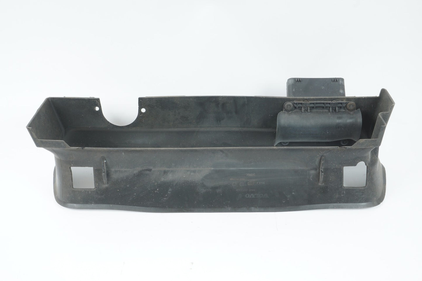 2006-2013 VOLVO C70 Radiator Air Duct Assy 30678470 OEM