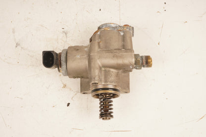 2004-2009 AUDI A8 4.2L V8 HIGH PRESSURE FUEL PUMP OEM