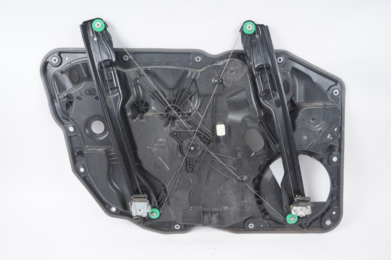 11-18 Porsche Cayenne Front Right Side Door Window Regulator OEM