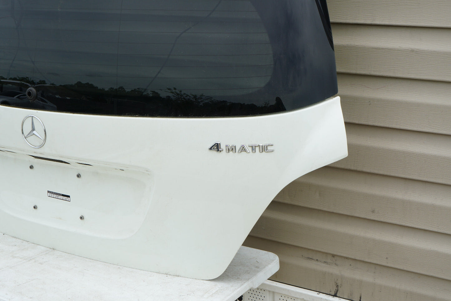 2006 - 2010 MERCEDES BENZ R350 R500 W251 TAILGATE LIFTGATE HATCH  OEM