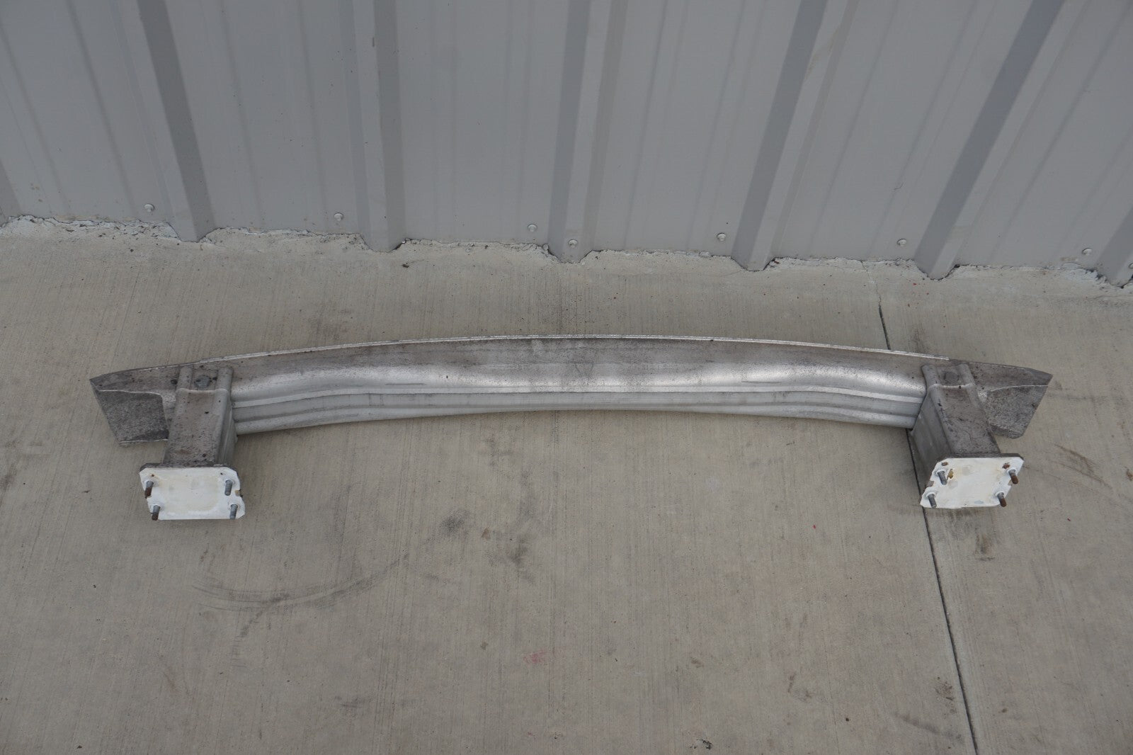 03-12 Mercedes R230 SL500 SL550 Rear Bumper Reinforcement Impact Crash Bar OEM