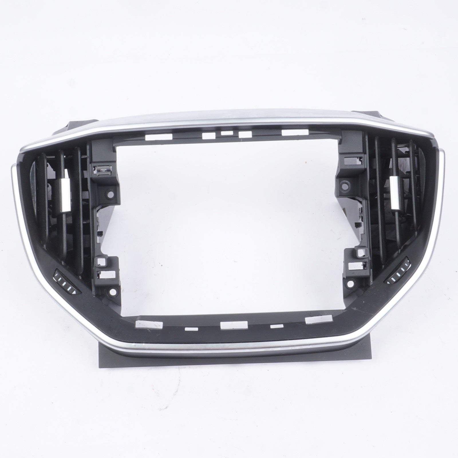 2014 - 2017 MASERATI GHIBLI RADIO SCREEN BEZEL AIR VENT