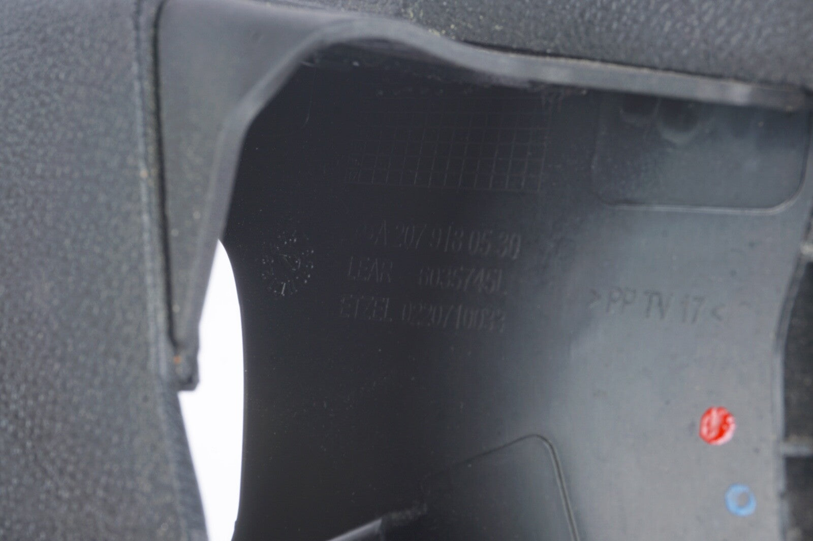 10-14 Mercedes Benz E350 A207 Front Left Driver Side Seat Inner Cover Trim Oem