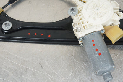 2007 - 2013 BMW X5 Rear Door Window Regulator w Motor Right 7137030 OEM