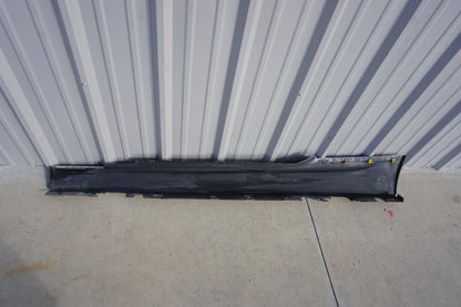 07 - 13 BMW 328i 335i Convertible Coupe Right Rocker Panel Skirt Molding OEM