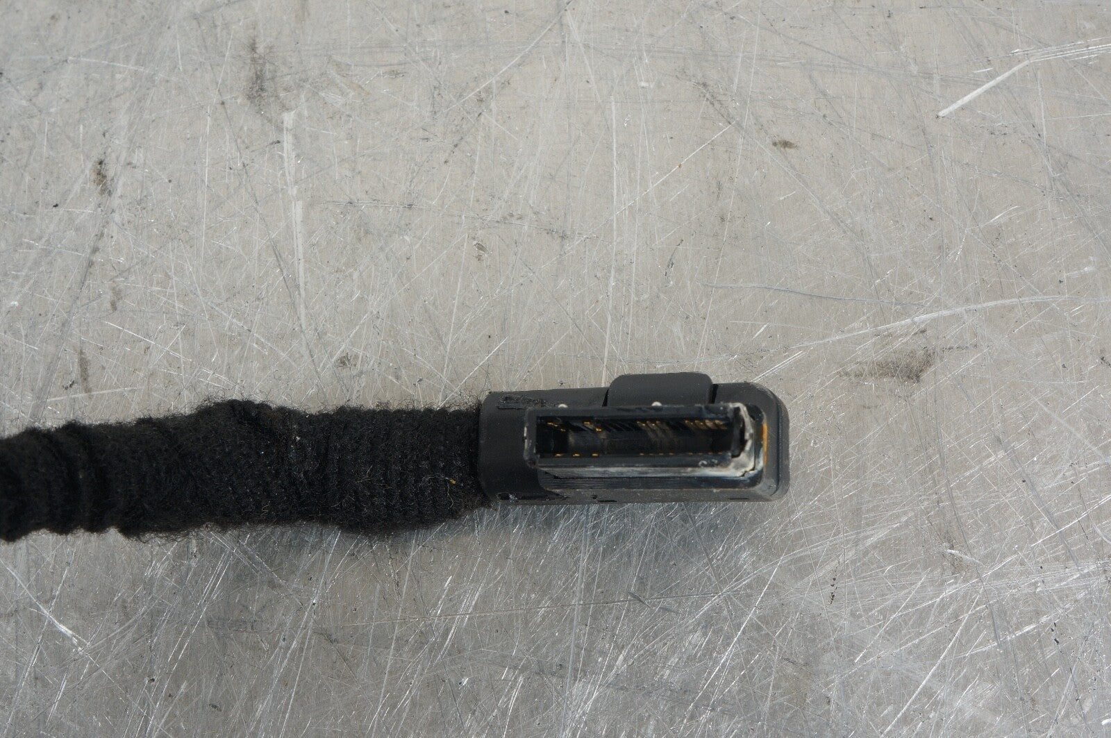 10-14 Mercedes W216 CL550 S63 CL65 AMG Communication Interface Cable Harness OEM
