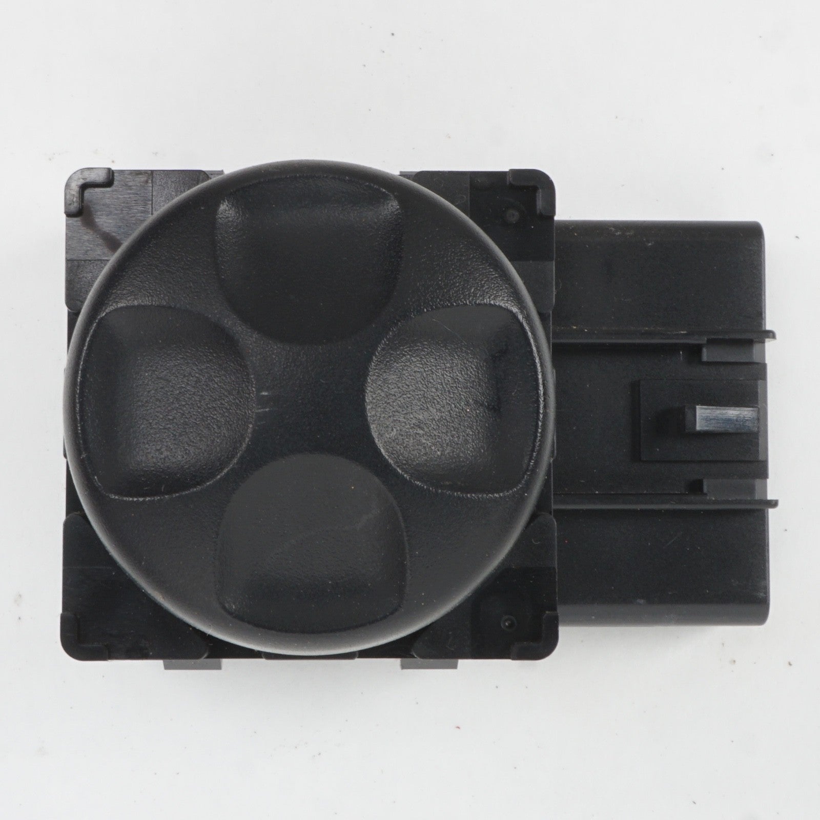 2018 - 2025 ALFA ROMEO STELVIO FRONT RIGHT SEAT LUMBAR SWITCH OEM 56046232AA