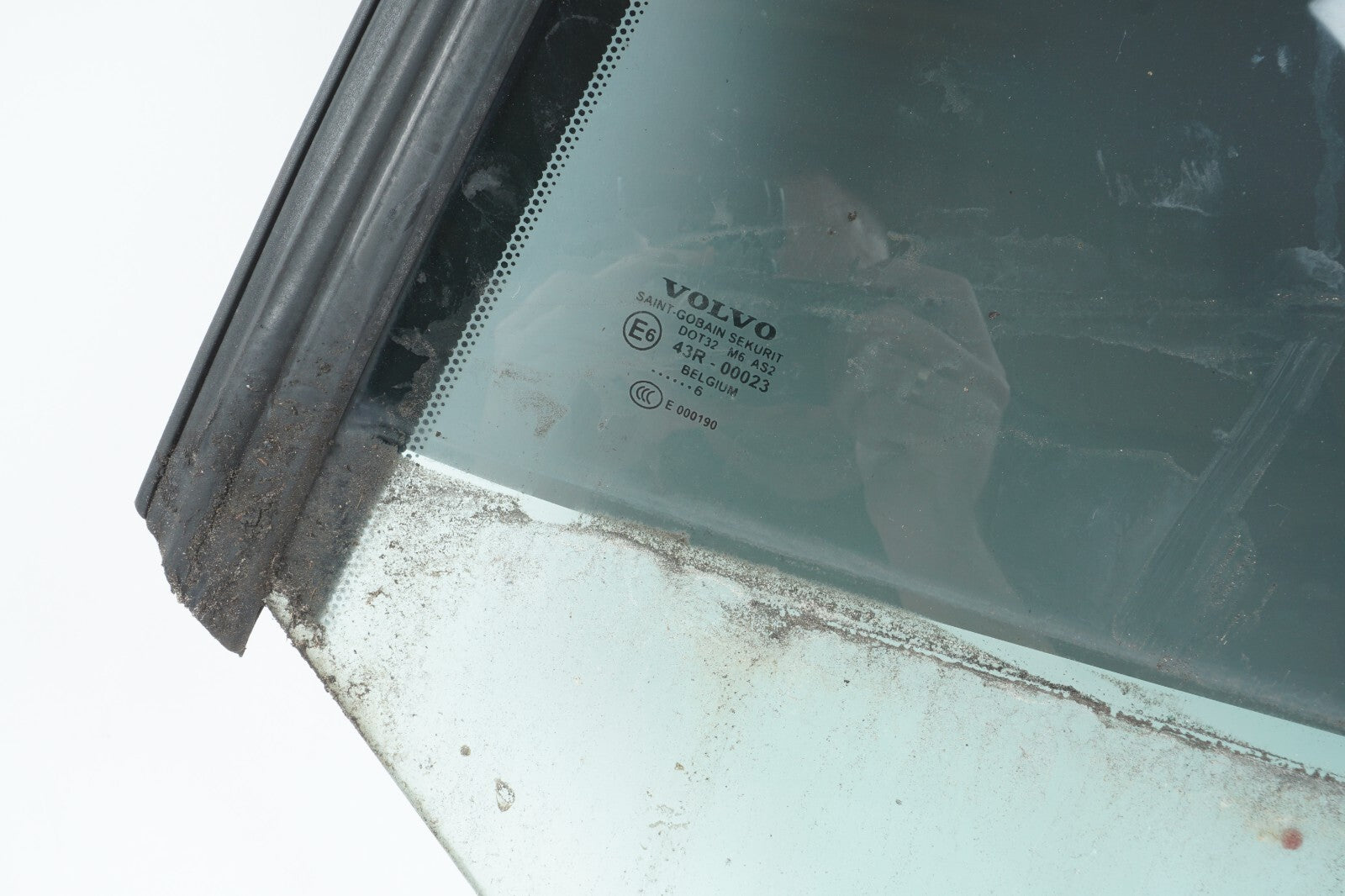 2006-2013 VOLVO C70 REAR LEFT DRIVER SIDE QUARTER WINDOW GLASS OEM