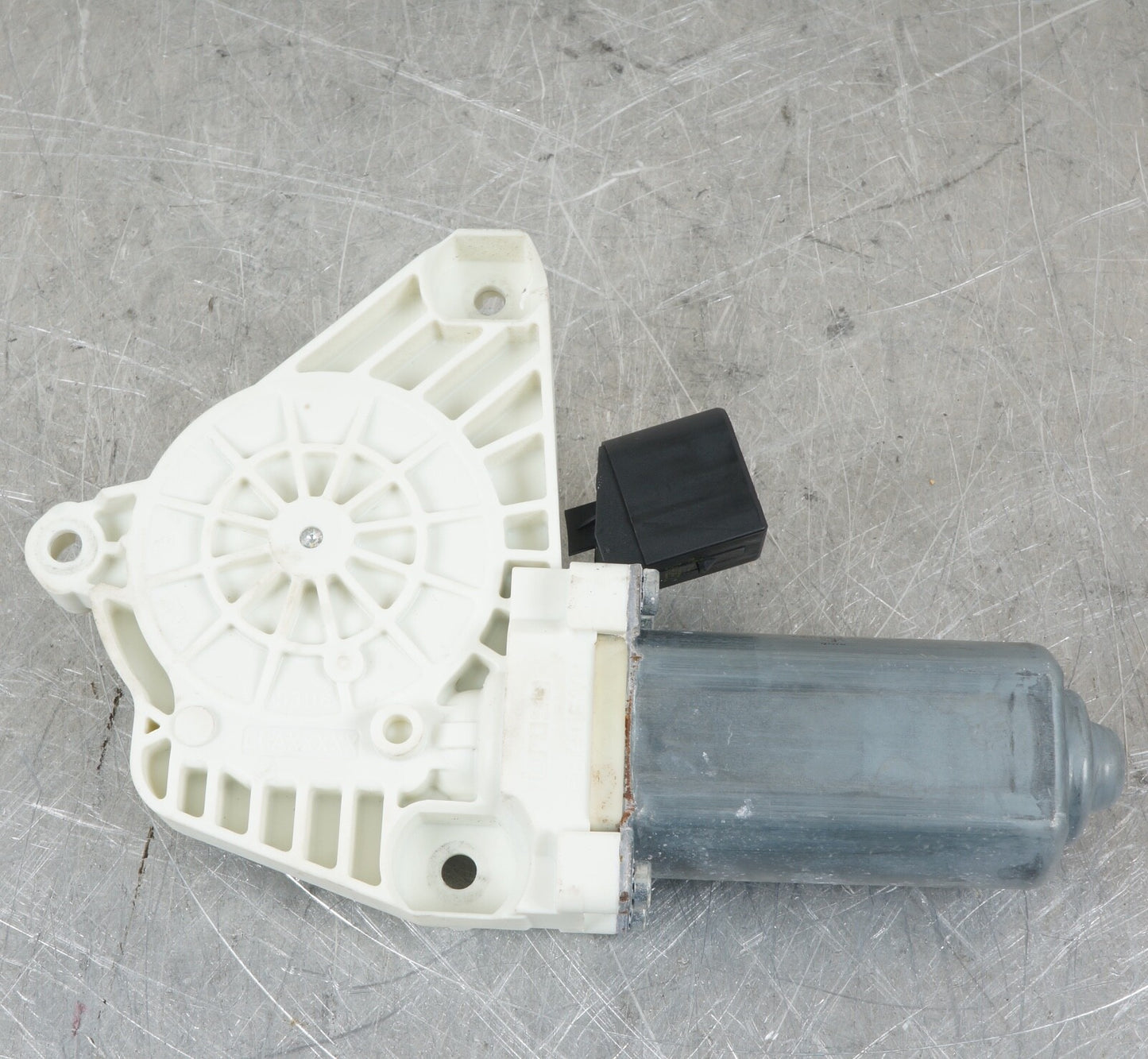 13-20 Mercedes R231 SL550 SL400 Front Left Side Window Regulator Motor OEM