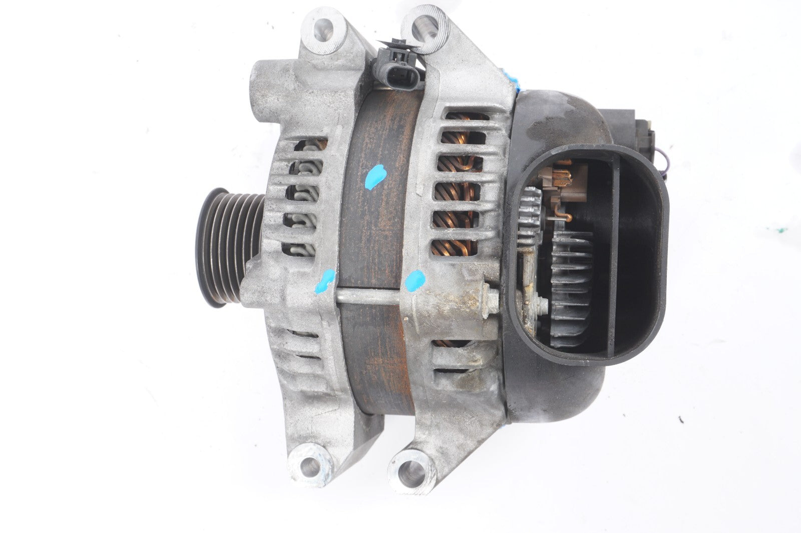 12 - 18 BMW 550I 650I 4.4L N63N ALTERNATOR OEM